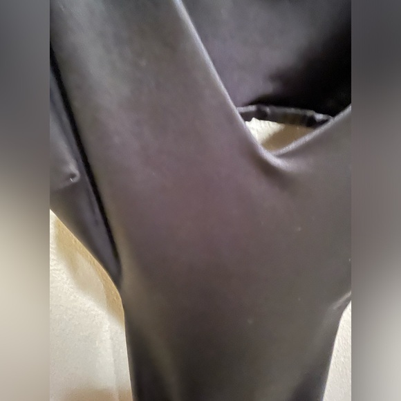 Bebe super cute cut out mini dress - Picture 3 of 4